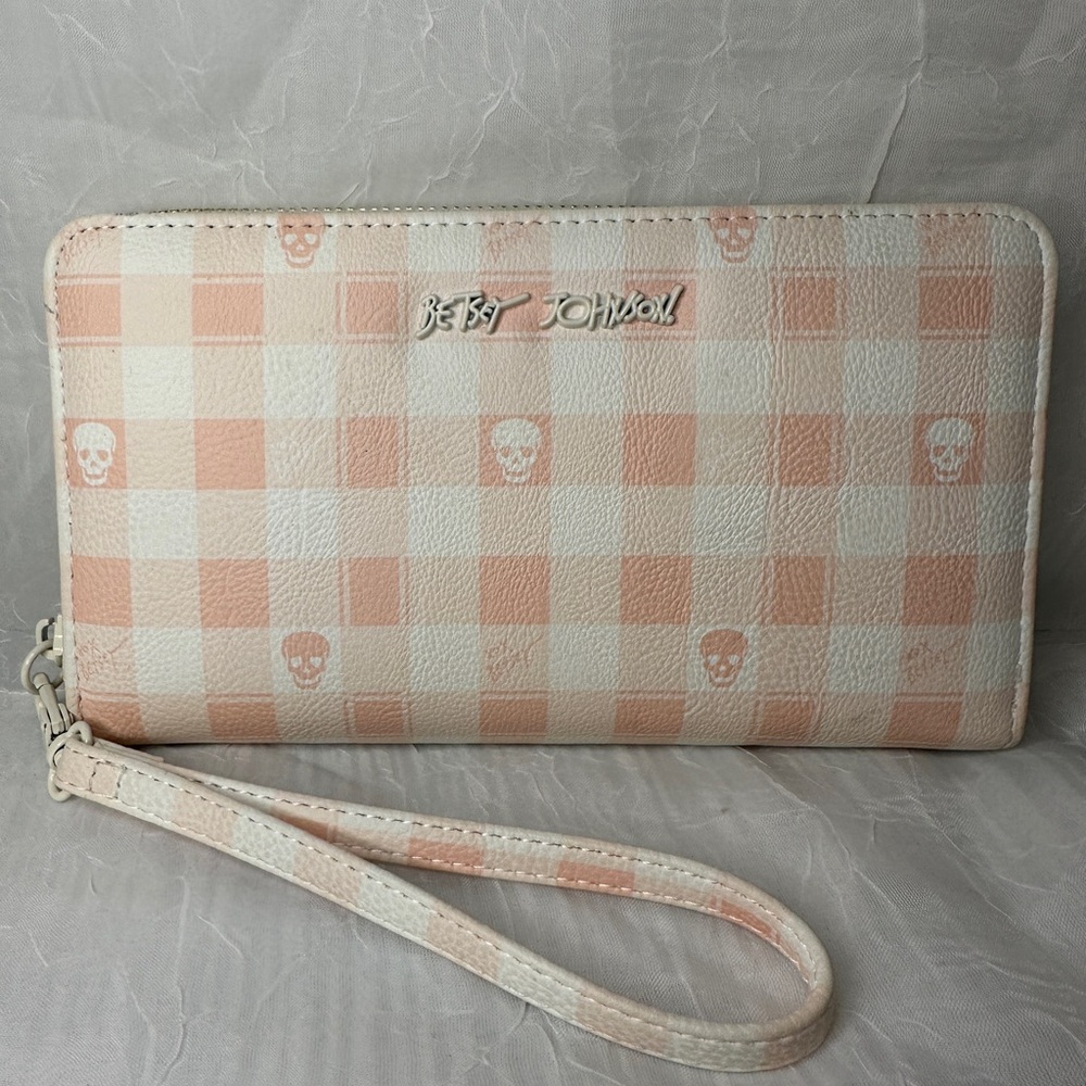 Betsey Johnson Pink and White Gingham Skull Wristlet Wallet - Picture 2 of 9